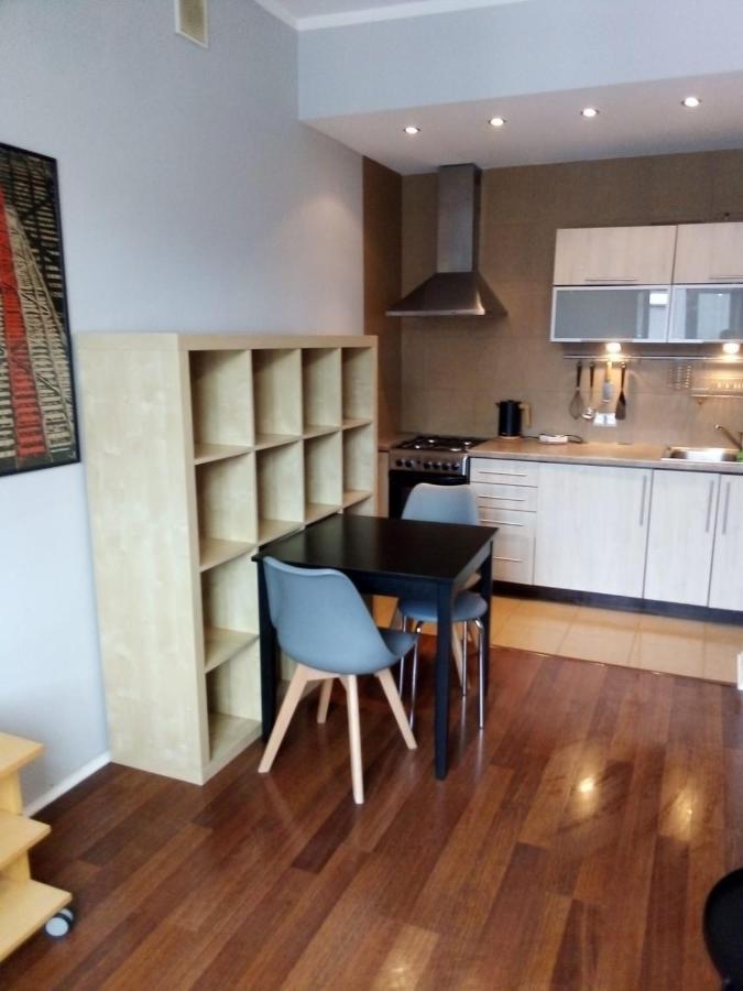 Art Dreams Apartament Chmielna 14 ワルシャワ エクステリア 写真